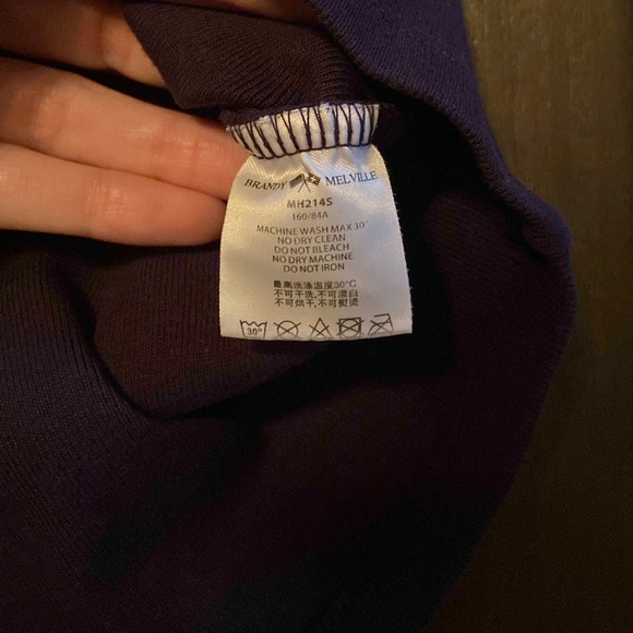 Brandy Melville Cropped Polo Shirt - Picture 4 of 4